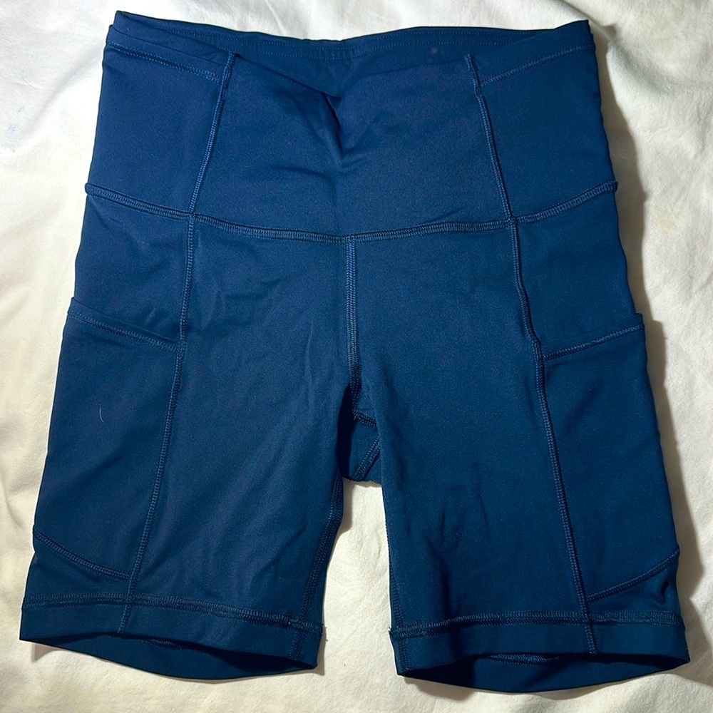 Lululemon fast and free short